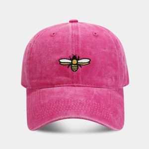 Bestickte Bienen-Cap: „Kleine Stickerin“ Vintage & Natur-Stil
