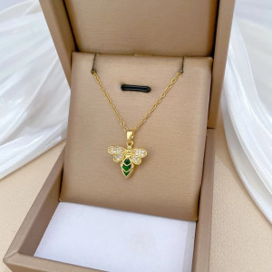 Goldene Bienenkette mit Smaragd - Einzigartiges Geschenk