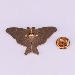 Smaragd Mondfalter Pin: Einzigartiger Schmetterling Anstecker