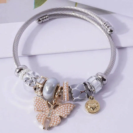 Elegantes Schmetterlingsarmband mit Perlen & Kristallen