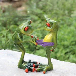 Lustige Froschfigur | Witzige Deko-Statue als Geschenkidee