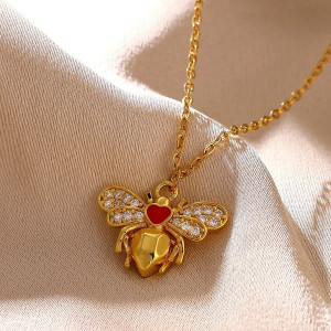 Bienenkette Gold mit rotem Herz & Kristallen | Geschenk für Frauen