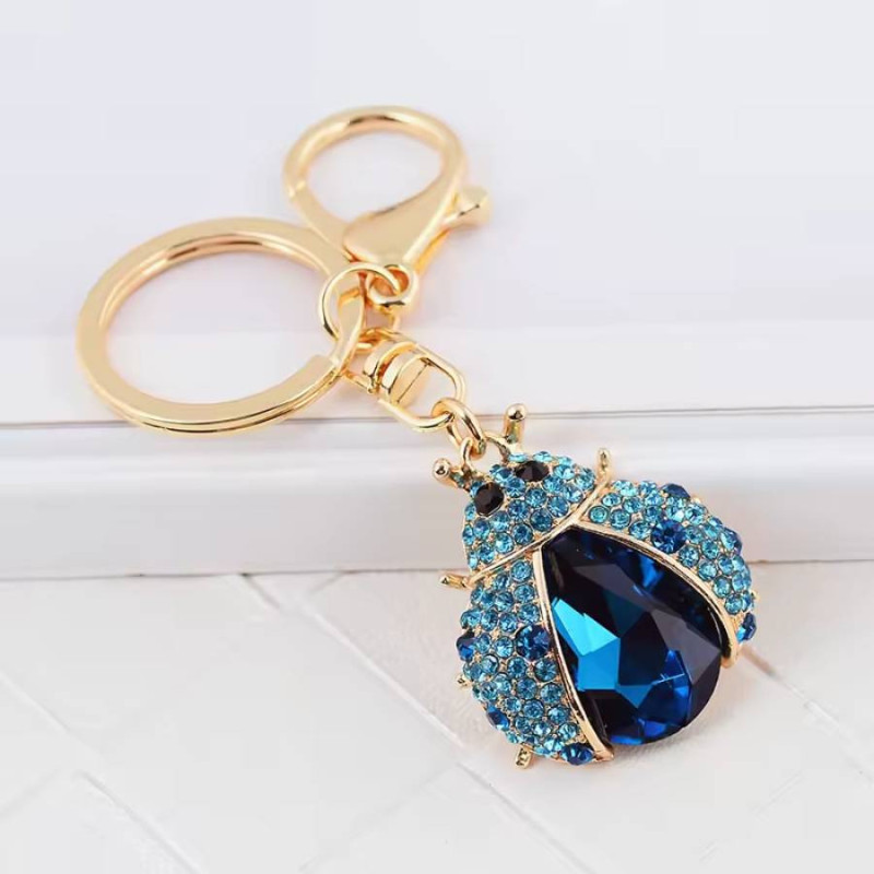 Glitzer Marienkäfer Schlüsselanhänger – Eleganz & Glanz