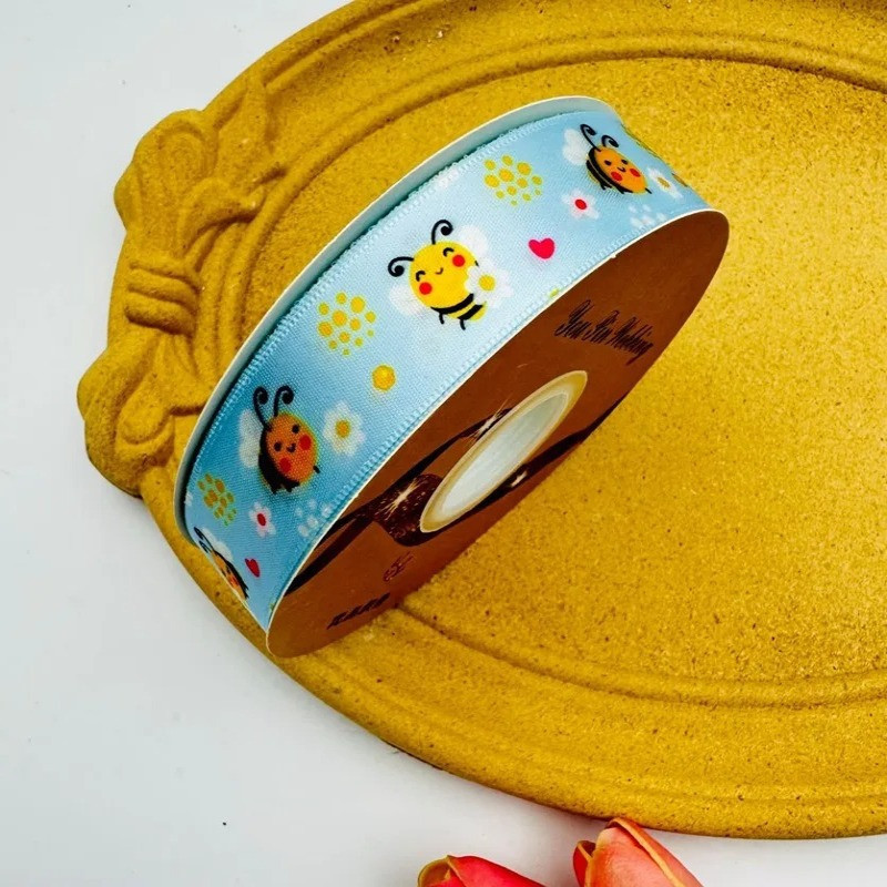 Bienen Satinband 'Kuschelbiene Pastell' | 2,5 cm x 45 m