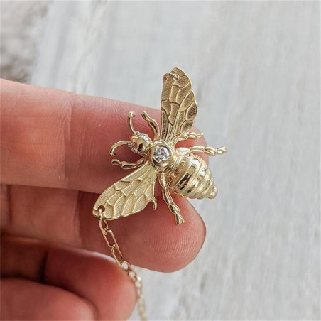 Collier pendentif abeille  en acier inoxydable pour homme et femme! détails