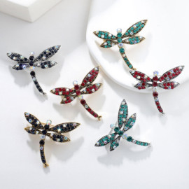 Broches Classiques Libellule en Cristal