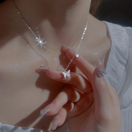 Collier papillon petit papillon scintillant