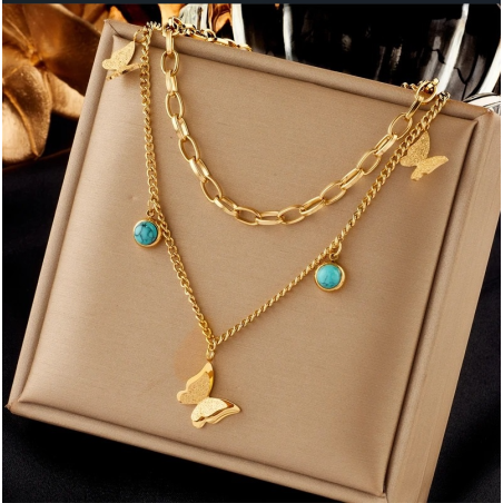Collier papillon double châine avec  papillon scintillant et pierres turquoise