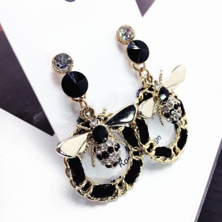 magnifiques Boucles d'oreilles en forme d'abeille  noire pour femmes