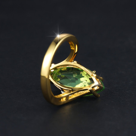 Vue arrière Bague Libéllule sur Pierre Vert Olive Couleur Or