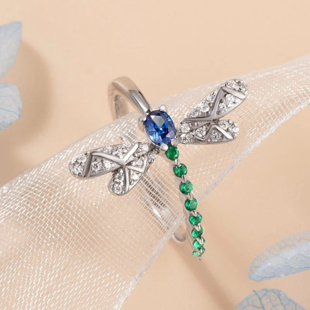Détails de la Bague Libéllule Couleur Argent avec Strass Brillants vert et Bleu