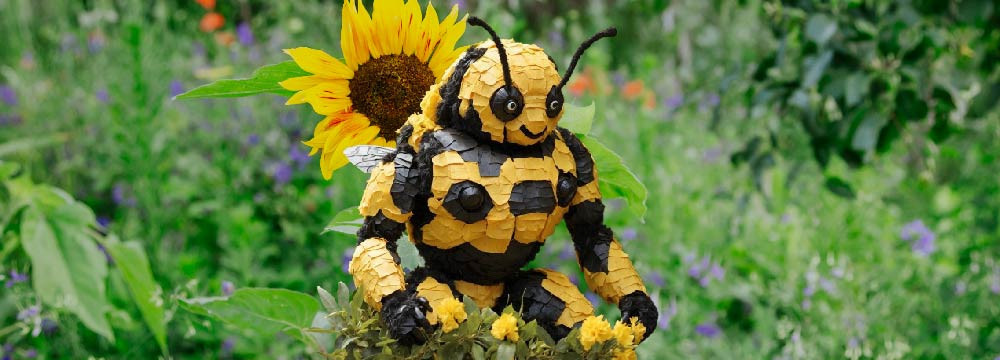 Bienen-Maskottchen, lebensgrosses Event-Kostum
